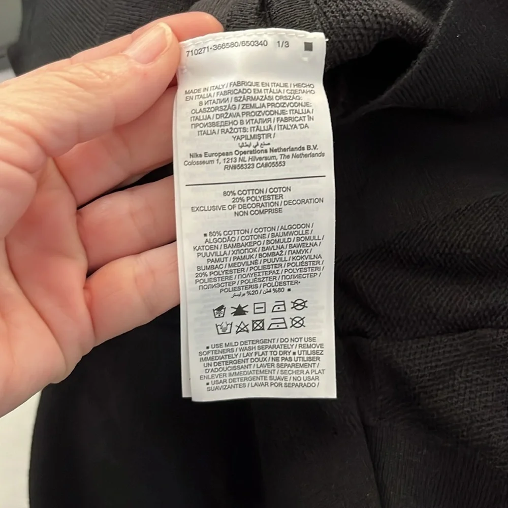 NEW with tags Nike Every Stitch Considered Black Knit Shorts Women's Small - Picture 5 of 13